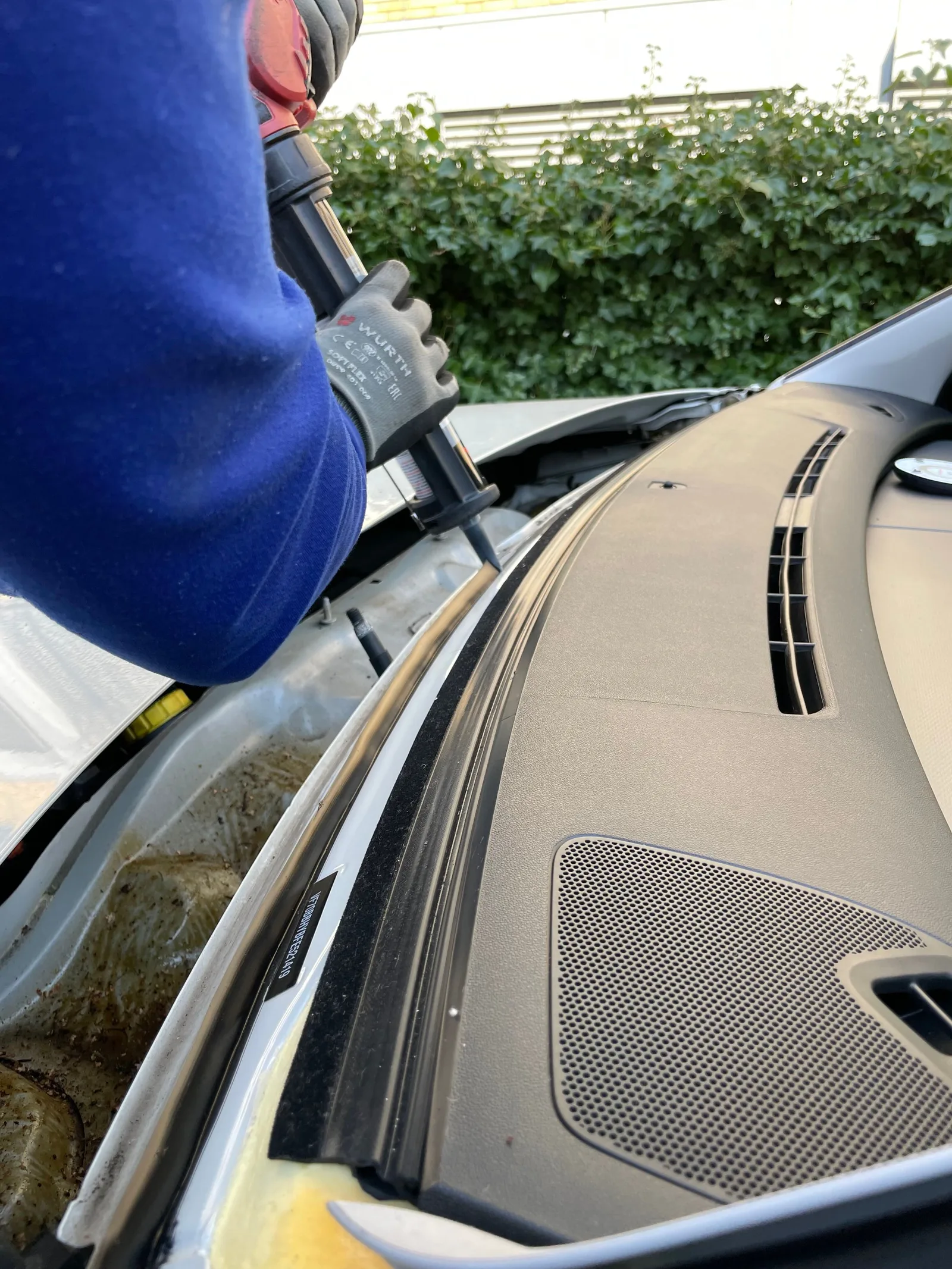 Windshield Replacement